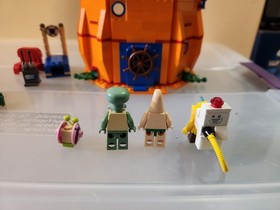 LEGO SpongeBob SquarePants Set 3834 Good Neighbours At Bikini Bottom