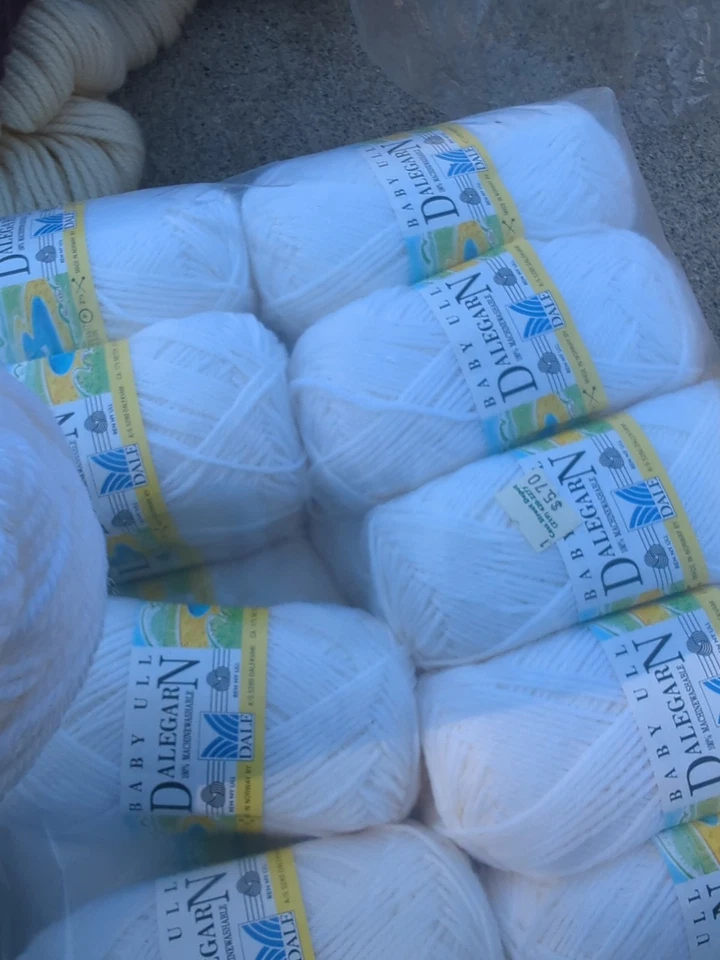 Dale Baby Ull Set Of 20 Superwash Wool Made In Norway 175m Each - Image 2 of 4