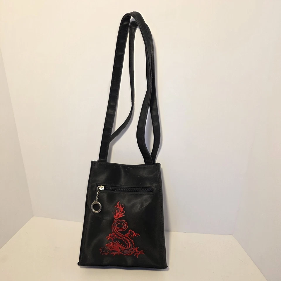 Bolso de Mano Vintage Y2K Baddie Negro Rojo Dragón Fashion Express Años 2000 Foto 4 de 4