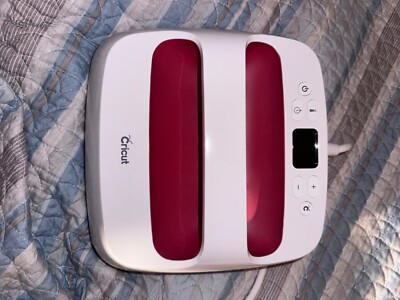 Cricut EasyPress Only 2 Embossing Machine