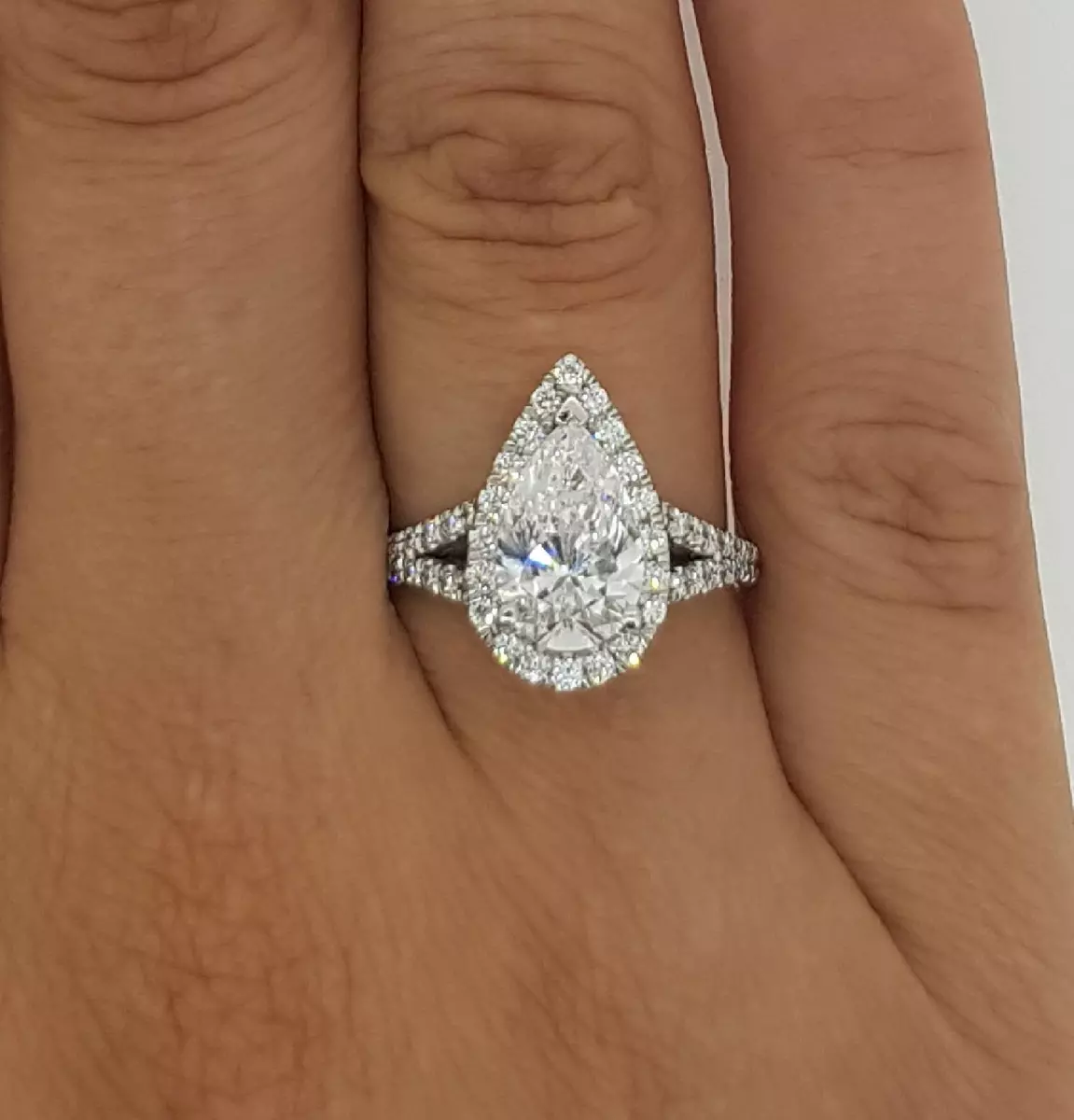 Split shank pear halo engagement best sale ring