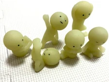 SMISKI Yoga Series GLOW IN THE DARK Mini Figure 6 Types Set No Box --- JAPAN New