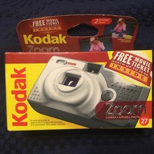 Kodak Zoom 27 Exposure Flash One Time Use Camera Expired 2007 NEW SEALED