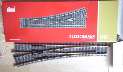 Fleischmann 6170 W H0 Profi-Gleis Weiche denkend links ohne Antrieb, sehr gut