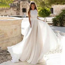 Boho A-Line Wedding Dresses O-Neck Sleeveless Lace Applique Beach Bridal Gowns