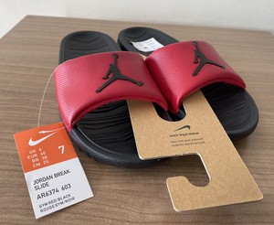 jordan break slide black red