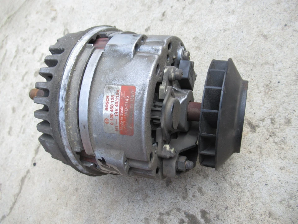 Porsche 911 / 964 / 993 Alternator 1989 - 1997 BOSCH Original Foto 3 de 4