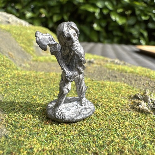 4 Undead Nazgul Wraith Ghoul Wight Zombie Vintage Metal Figures Job lot - Picture 6 of 9