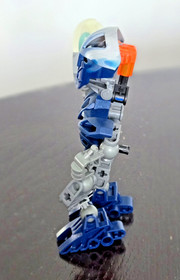 Lego Bionicle METRU NUI MATORAN Vhisola & Tehutti + Kanoka Glow Disks 8608 8609