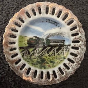Cog Railroad Mt. Washington New Hampshire Souvenir 4” Ribbon Plate With Hanger