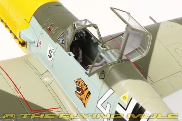 Hobby Master 1:48 Bf 109E Luftwaffe 4/JG 26 Schlageter Horst Perez White 4 - Image 3 of 4