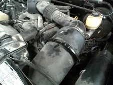 (LOCAL PICKUP ONLY) Air Cleaner 5.4L Fits 00-05 EXCURSION 591814