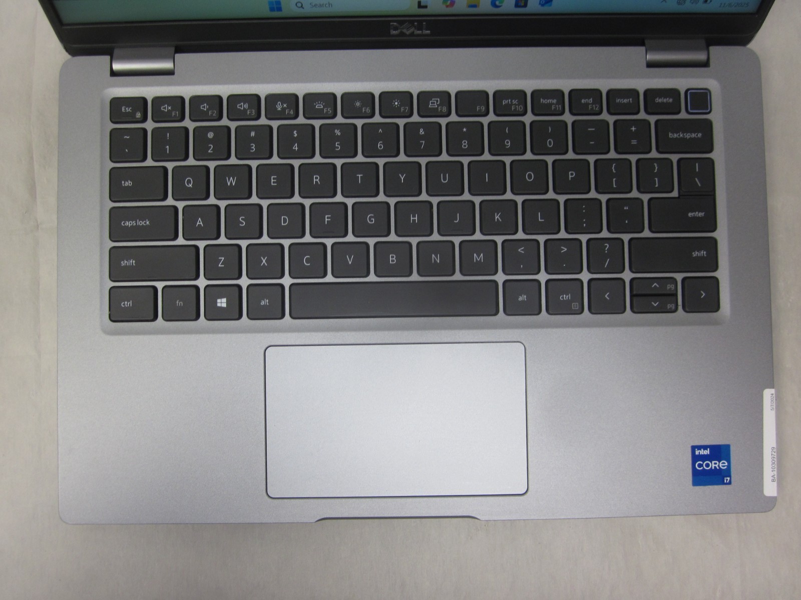 Dell Latitude 5420, 14-Inch Laptop, with i7-1165G7, 512 GB NVMe (Non-Volatile Memory Express), Windows 11 Pro