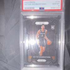 Panini 2023-24 Prizm Victor Wembanyama #136 RC Base Spurs PSA 10