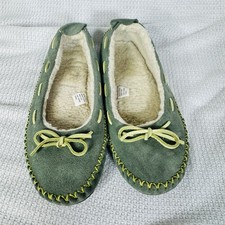 L.L.Bean Wicked Good Moccasin Slippers Women  s 7 Green Suede Shearling Lined