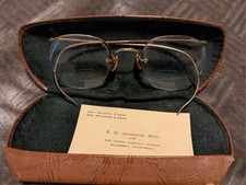 Vintage Rimless Eyeglasses w/ case
