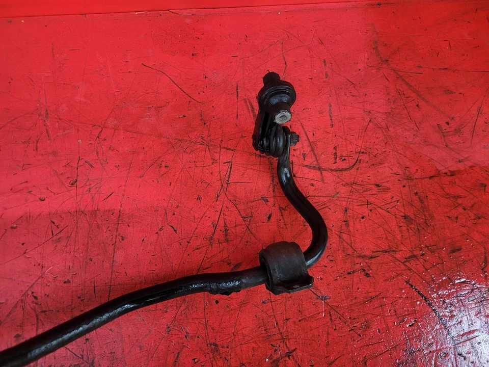 BARRA ANTIVUELCO TRASERA AUDI TT Mk3 (8S)  Foto 2 de 4