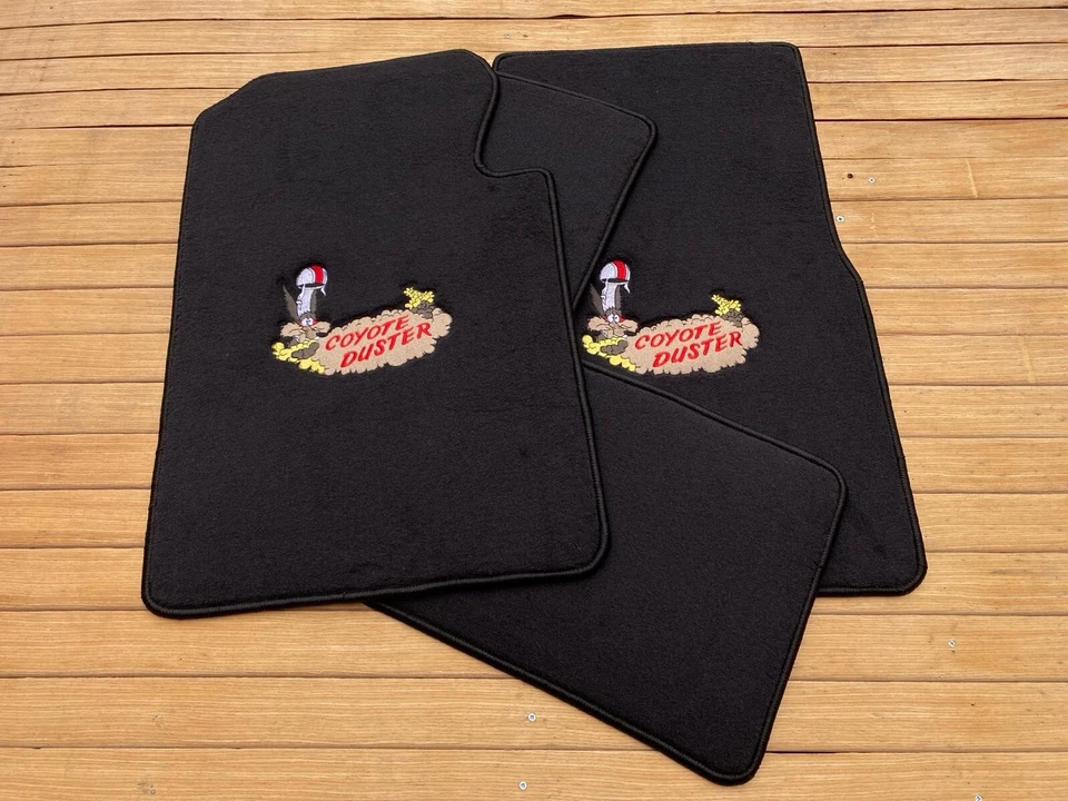 Alfombrillas automáticas para Plymouth Road Runner COYOTE DUSTER 1968-75 4 PIEZAS Foto 3 de 3