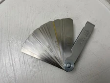 NAPA Service Tool No 161 32pc Brass Blade SAE & Metric System Feeler Gauges