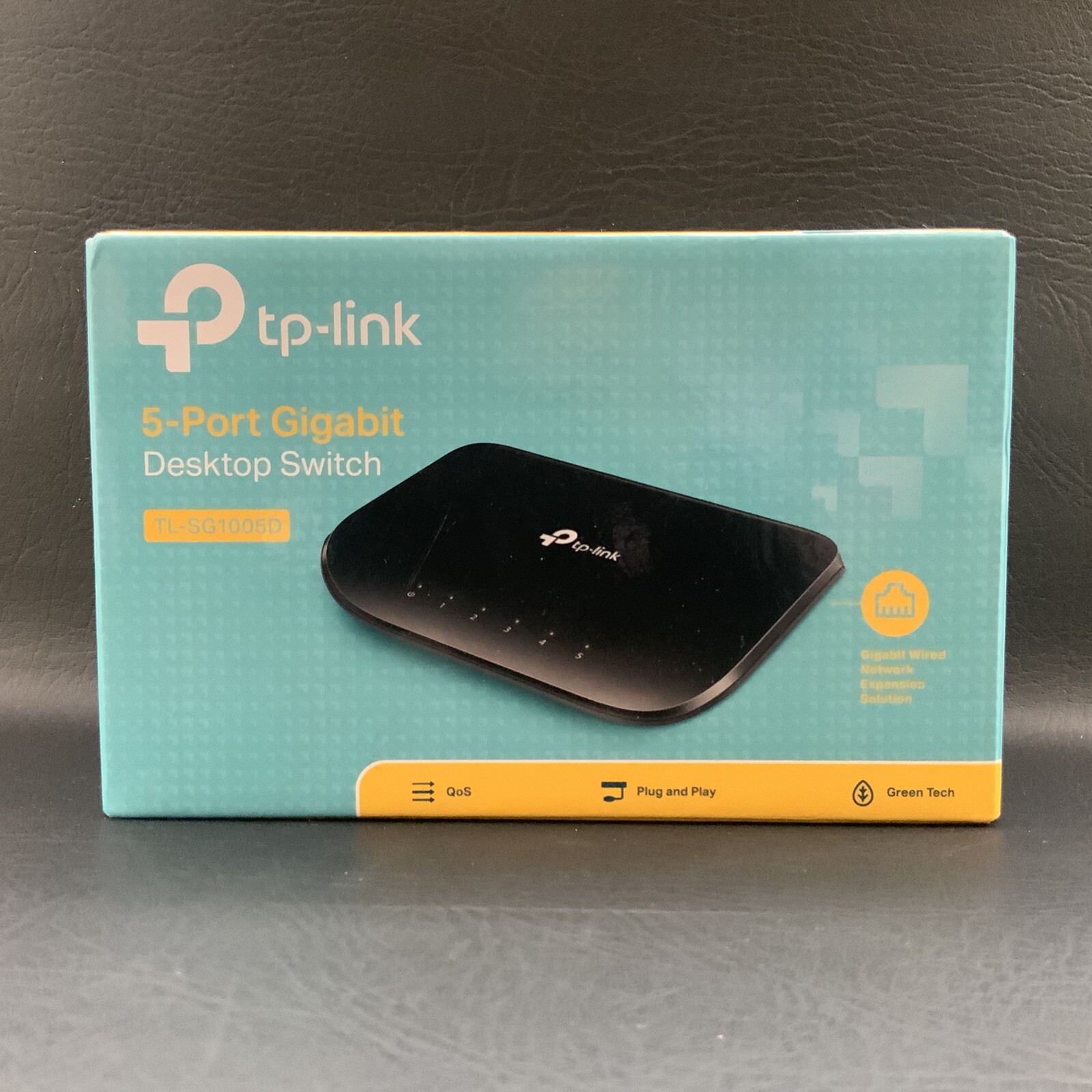 TP-Link 5 Port Gigabit Ethernet Network Switch Plug and Play Energy-Saving Black