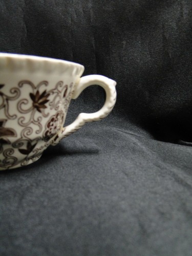 Mason's Bow Bells Brown, Flowers & Scrolls: Cup & Saucer Set, 2 1/4" Tall - Picture 6 of 12