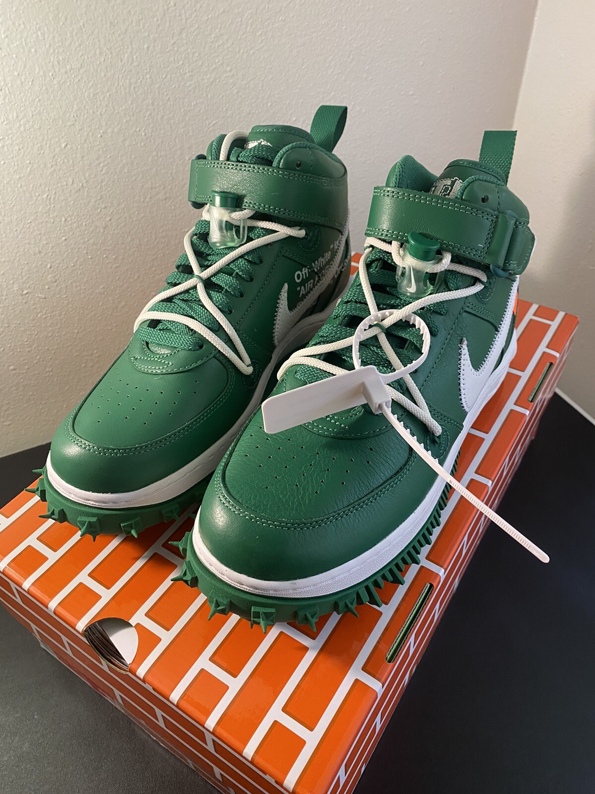 OFF WHITE X NIKE Taglia 9 Nike Air Force 1 Mid SP pelle x bianco sporco verde pino