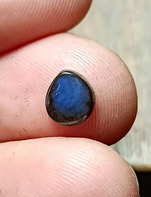 Wunderschöner Boulder Opal Schmuckstein/ cabochon 