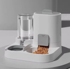 Distributeur de croquettes pou…