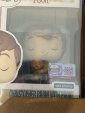 Funko Pop! #1680 LE 1200pcs Christopher Robin with Pooh with Pop! Protector