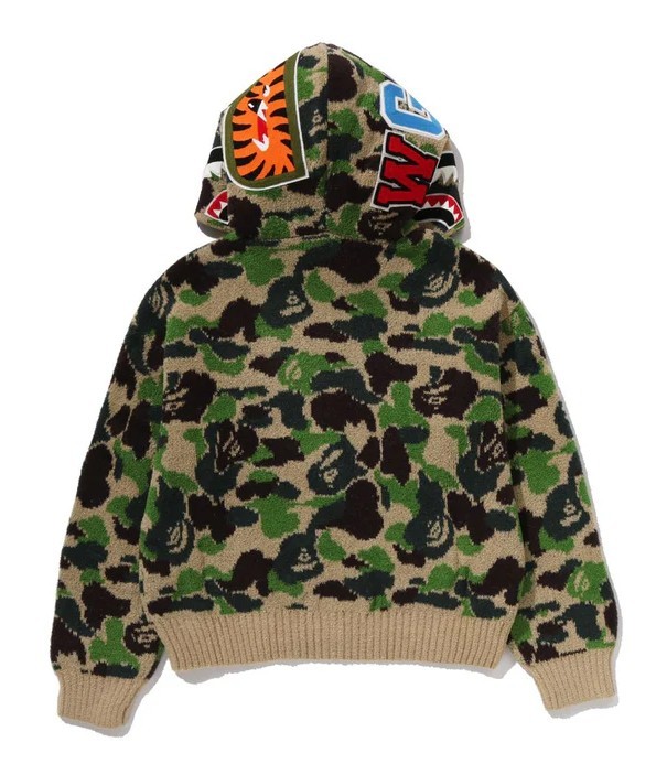 A BATHNIG APE Ladies' ABC CAMO TOWEL JACQUARD SHARK CROPPED FULL