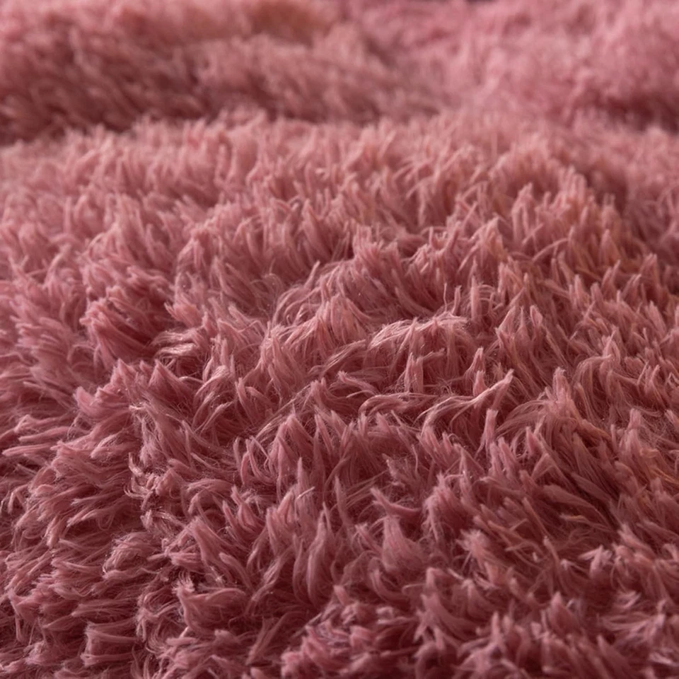 Edredón de lujo peludo grueso de piel sintética, edredón grande pesado cálido para invierno Foto 3 de 4