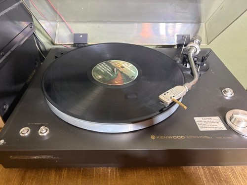Kenwood KD-2000 Vintage Automatic Return Belt Drive Turntable & Cartridge.