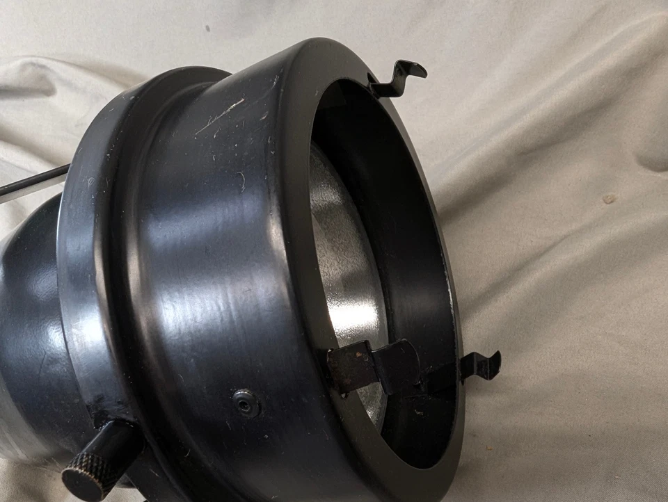 Times Square Stage Lighting Co Spotlight WORKS Philips Bulb Incomplete - Image 4 of 4