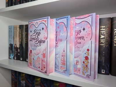 Fairyloot Signed - To All The Boys I've Loved Before Trilogy By Jenny Han