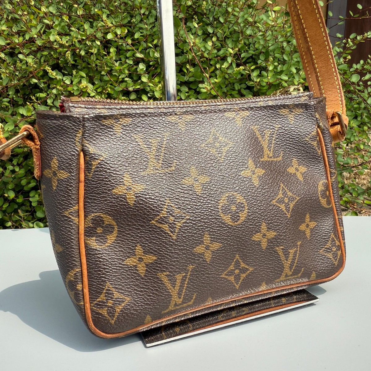 Louis Vuitton Viva Cite Shoulder Bag PM Brown Canvas