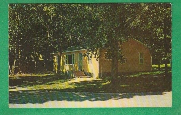 Schley, MN/ Rock Springs Resort/cabin/ chrome postcard