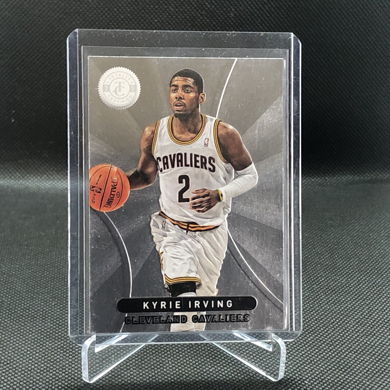 2012-13 Totally Certified - #12 Kyrie Irving (RC)