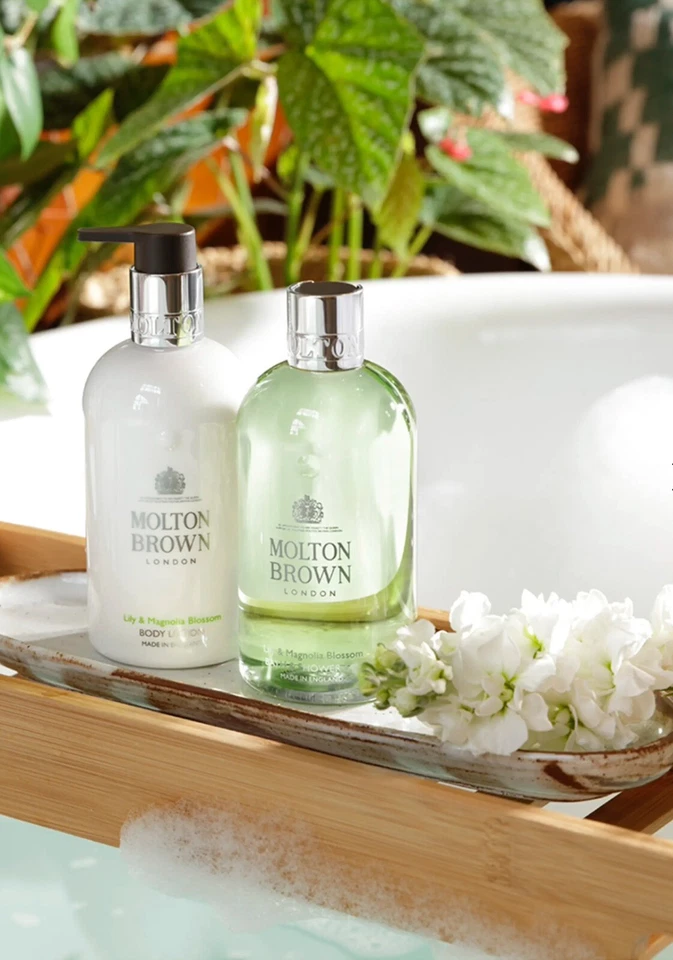 Molton Brown Lily And Magnolia Bath & Shower Gel 300ml - Image 4 of 4