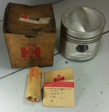 Engine Piston INTERNATIONAL HARVESTER IHC 222022R11 4052-2 735 NEW NOS .030