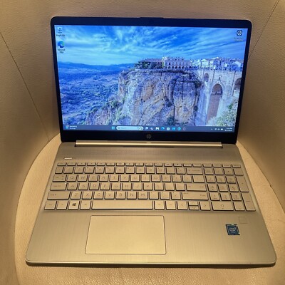 HP Laptop 15-dy0025ds   Celeron N4020 / 4GB RAM / 128GB SSD / Windows 10 Home