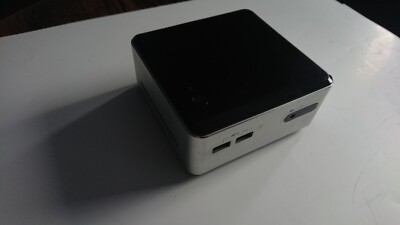 Intel NUC Mini PC i3 4010U 4GB RAM 60GB SSD Win 10 Pro
