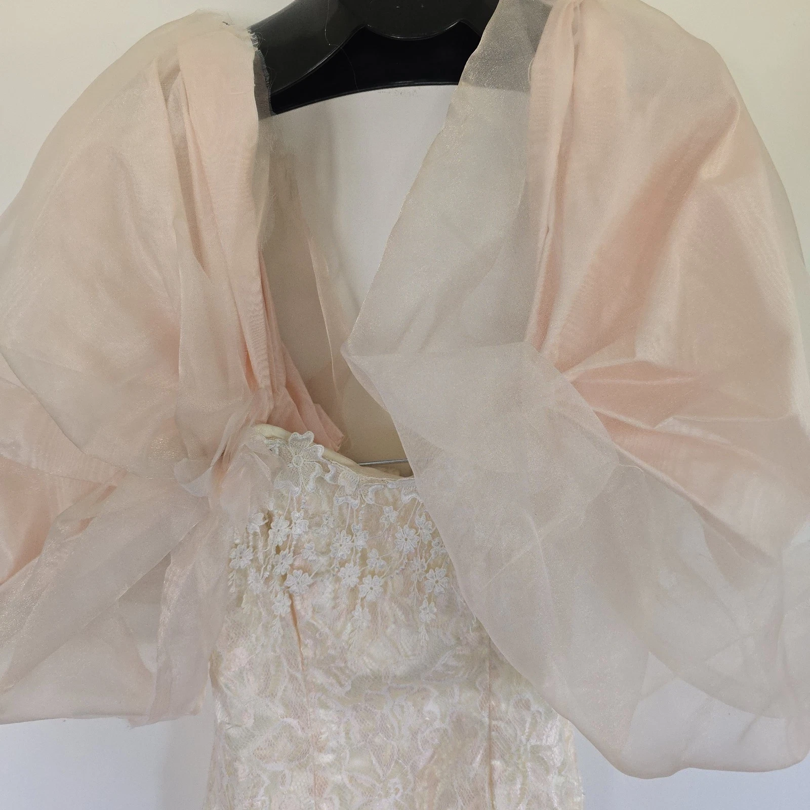 OFF WHITE Abito da sposa donna Loralie vintage ballo taglia 8 rosa bianco sporco raso pizzo