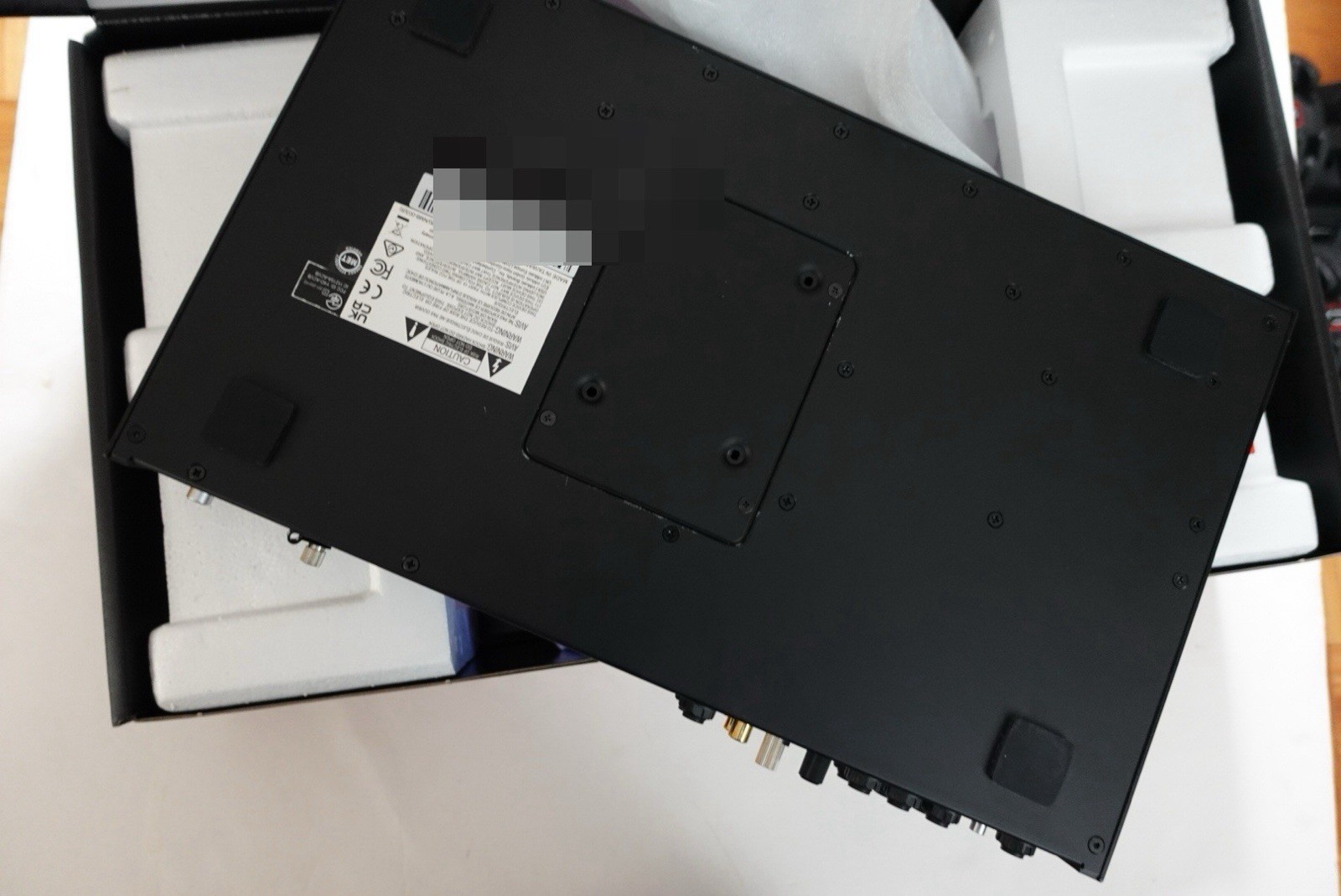 Akai MPC Live 2, pristine condition, impeccable sound. Music Production Center