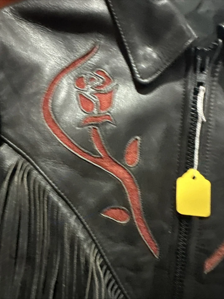 Chaqueta con flecos de cuero genuino First vintage para mujer talla 8 negra roja rosas motociclista Foto 2 de 4