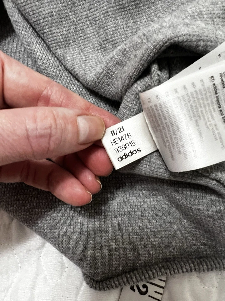 Blusa cropped Adidas HE1476 versão azul waffle cinza médio 2021 - Imagem 4 de 4