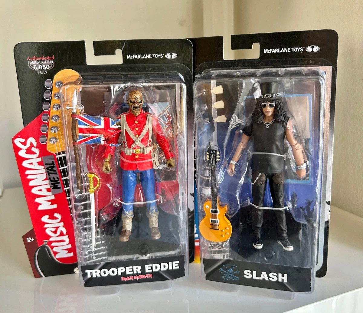 how does a rose toy feel McFarlane Toys Music Maniacs 6-inch Alice Cooper Figure