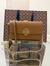 Tory Burch 141012 Britten Small Chain Wallet Wristlet Crossbody Moose $385