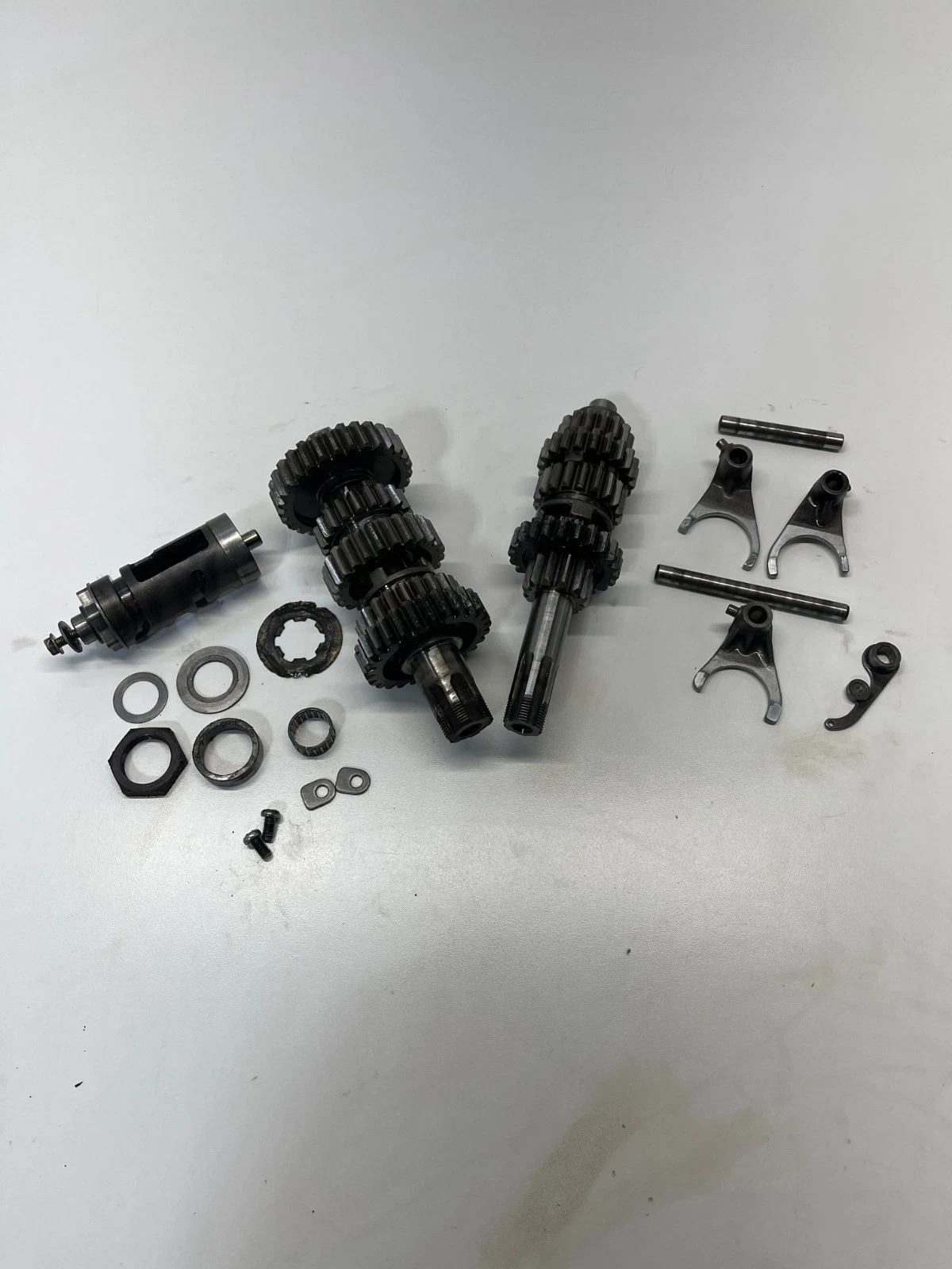 87 1987 SUZUKI LT500R lt 500 r Quadzilla OEM GOOD Trans Transmission Gears Fork