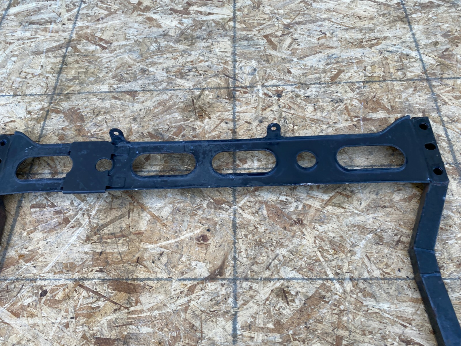 Bentley Flying Spur 2006-2012 FRONT Radiator support
