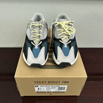 yeezy boost 700 wave runner size 5